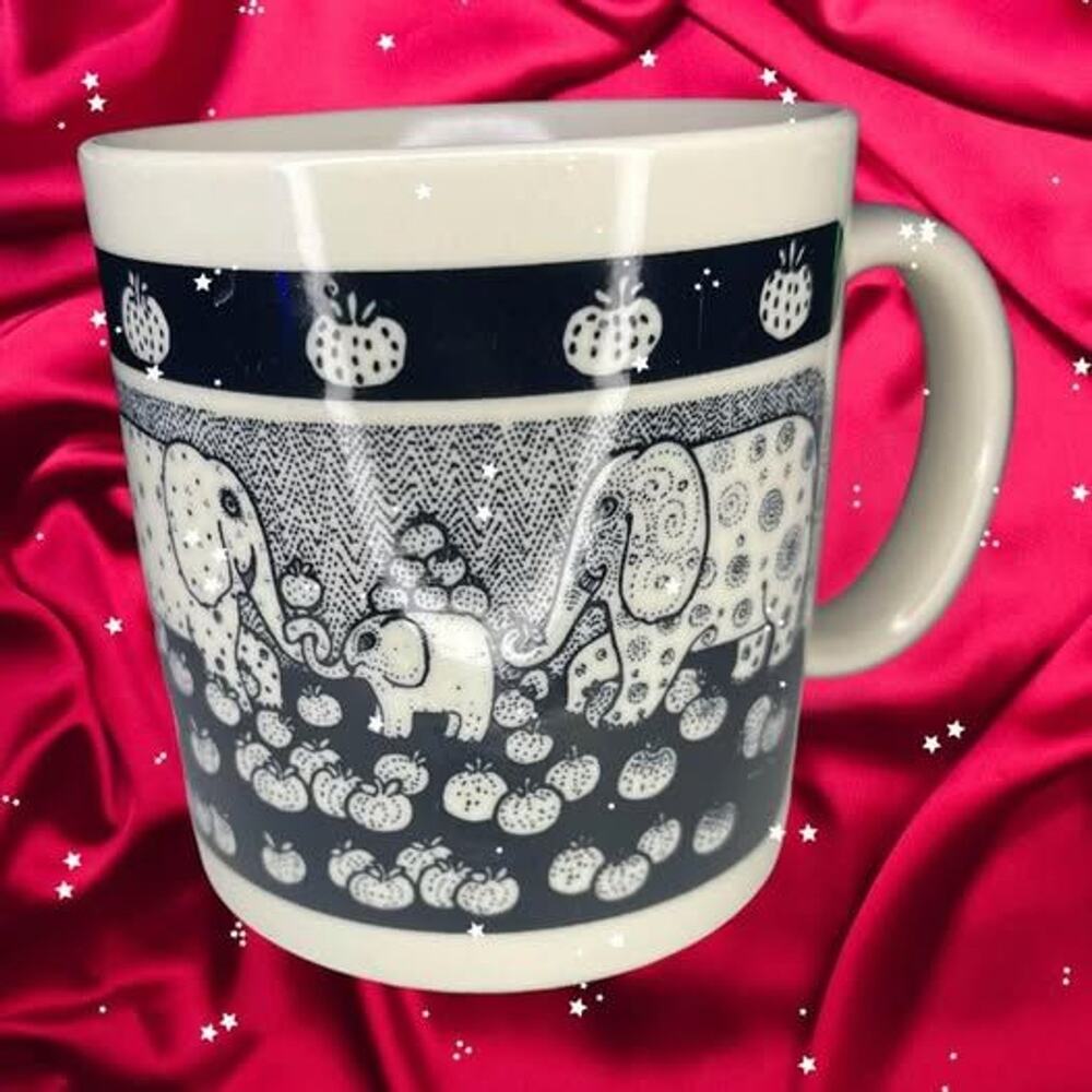 Taylor & Ng 1976 Primitive Elephants Coffee Mug Pumpkins Ceramic Black White Vtg